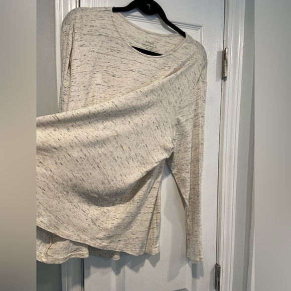 J. Jill Pure Jill Size 2X Oatmeal Shirttail Tee Long Sleeve Round Neck Shirt - Picture 9 of 10